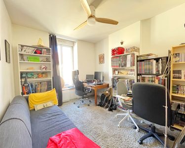 Appartement 294 000 € - 74 m²