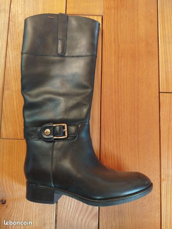 Bottes Femme Noires – Taille 40 – Talon Carré – Style Automne – Occasion