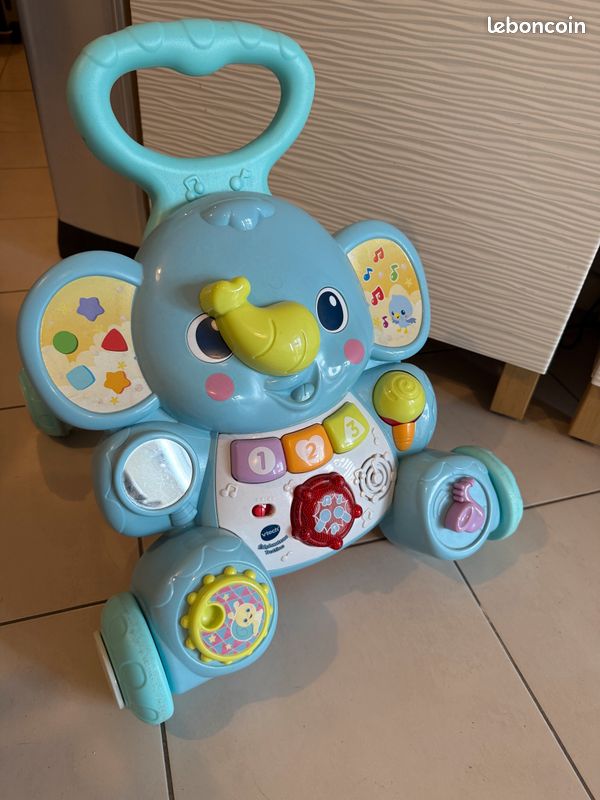 Porteur bébé éléphant (image 1)