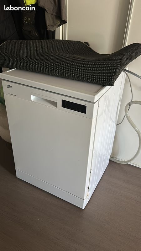 Lave vaisselle Beko (image 1)