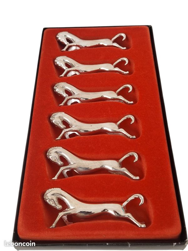 11 porte couteaux cheval au galop en métal argenté (image 4)