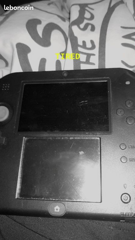 2 ds nintendo avec pochete et jeux (image 1)