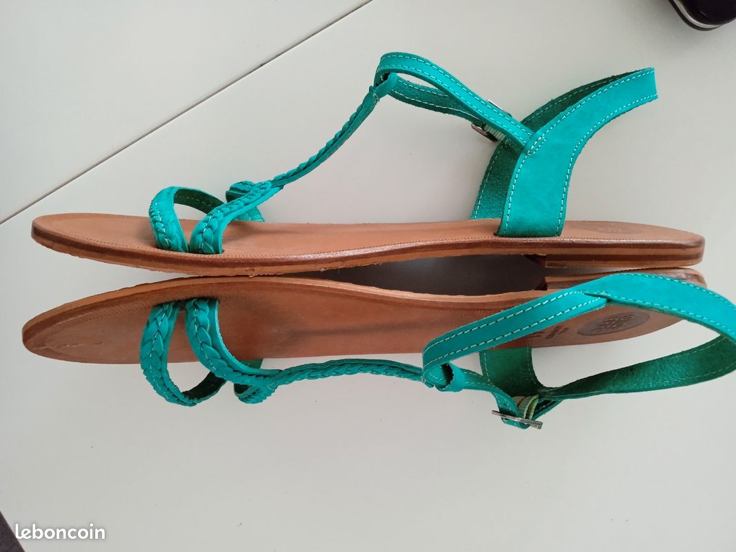 Jolies sandales vert turquoise en cuir t. 40/41 (image 1)