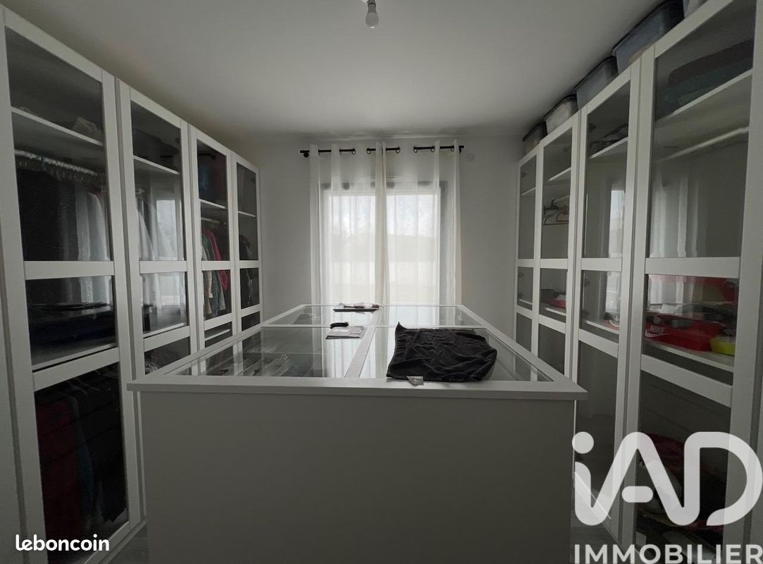 Maison 6 pièces 153 m²
