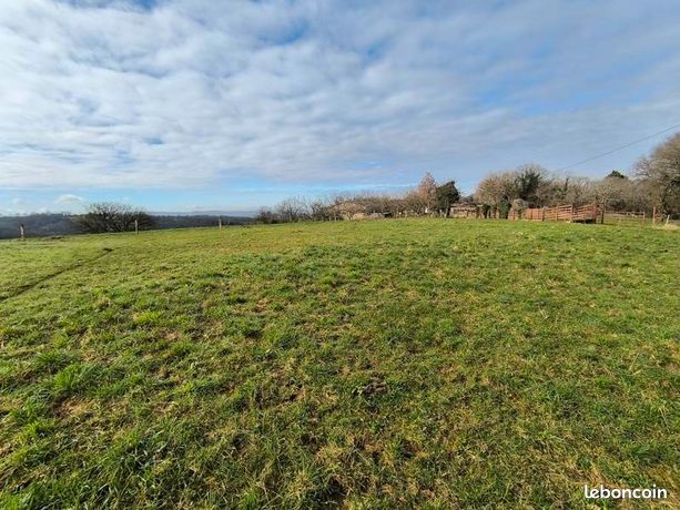 Terrain 1 350 m² Lentillac Saint Blaise