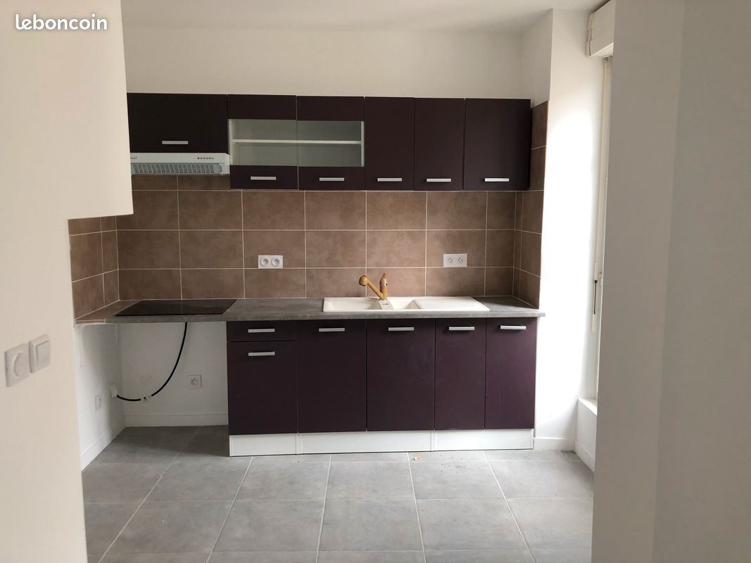 Appartement 2 pièces 38 m² · à Lodève · 38 m² · 55 000 €