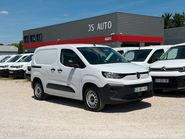 Citroen BERLINGO VAN BLUEHDI 100 CH VEHICULE NEUF CARPLAY CAMERA 3 PLACES (image 1)