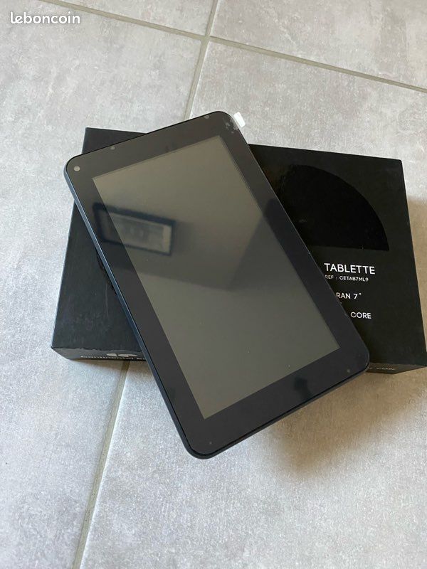 Tablette 7 pouces Continental Edison 4 Go avec boîte d'origine (image 2)