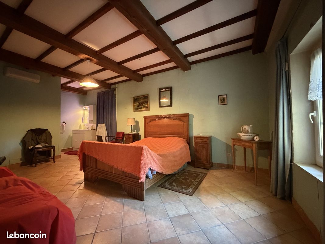 Mas 6 pièces 184 m² (image 15)