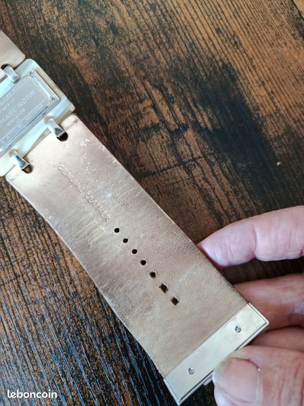Montre femme en cuir Mickaël Kors (image 8)