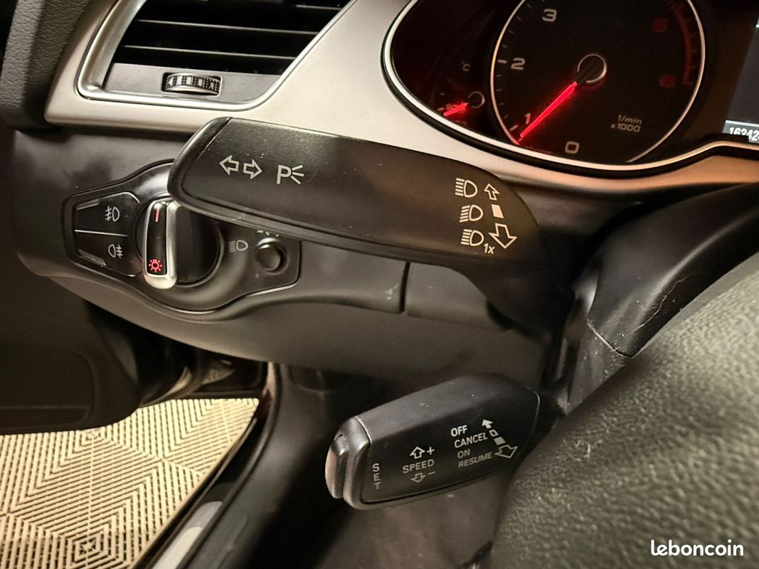 AUDI A4 ALLROAD QUATTRO 2.0 TDI 177 DPF Ambiente (image 18)