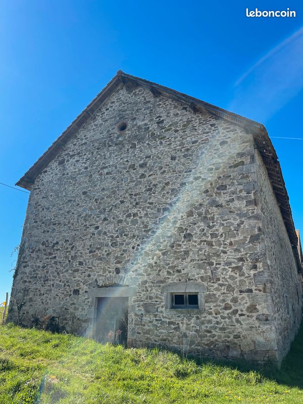 Maison 5 pièces 300 m² à La Meyze