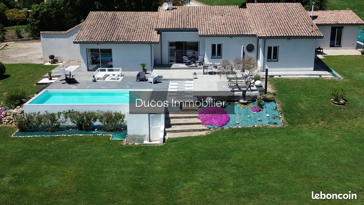 Maison 5 pièces 180 m² · à Sainte-Bazeille · 180 m² · 465 000 €