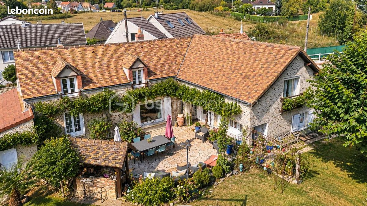 Maison 7 pièces 190 m² · à Fontenay-lès-Briis · 190 m² · 572 000 €