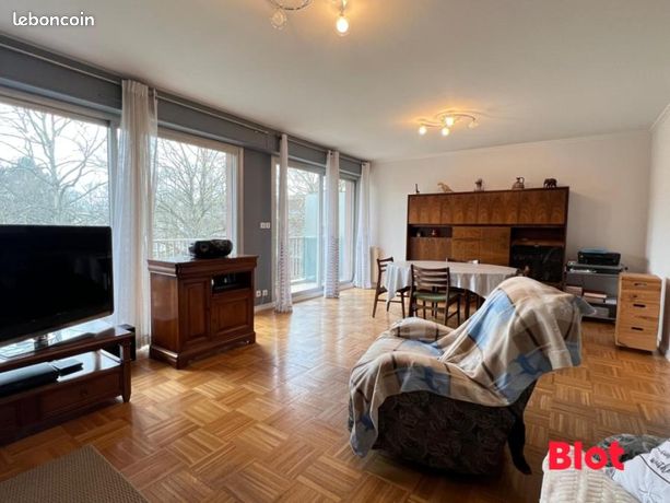 Appartement 4 pièces 77 m²