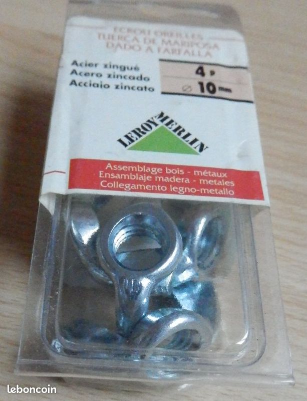 Ecrou Oreilles M10 Acier zingué- quantité = 4 : NEUF (image 1)