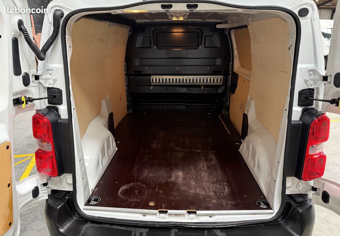 Jumpy 2.0 hdi 145 ch EAT8 (BOITE AUTO) 45.234 km 18.325 ht (21.990 ttc) (image 5)