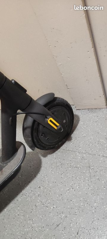 Trottinette électrique (image 7)