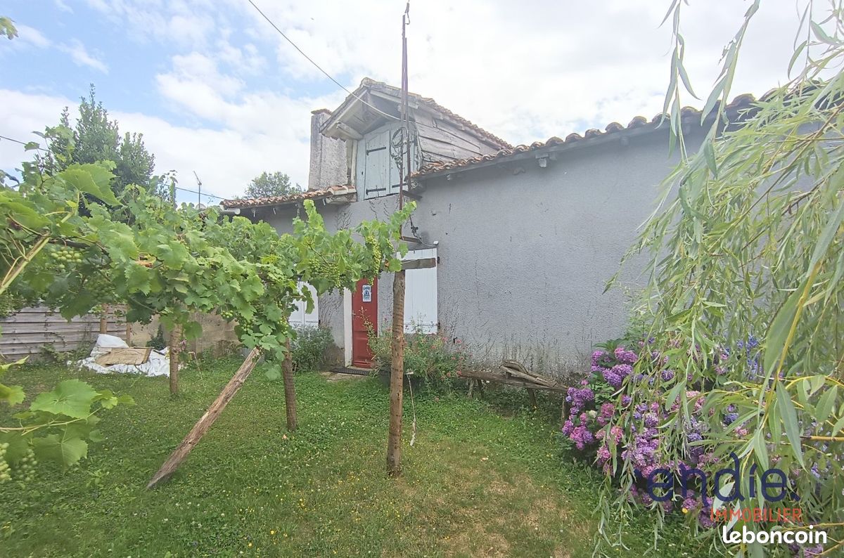 Maison 5 pièces 60 m² - Terres-de-Haute-Charente 16270 Roumazières-Loubert (image principale 7)