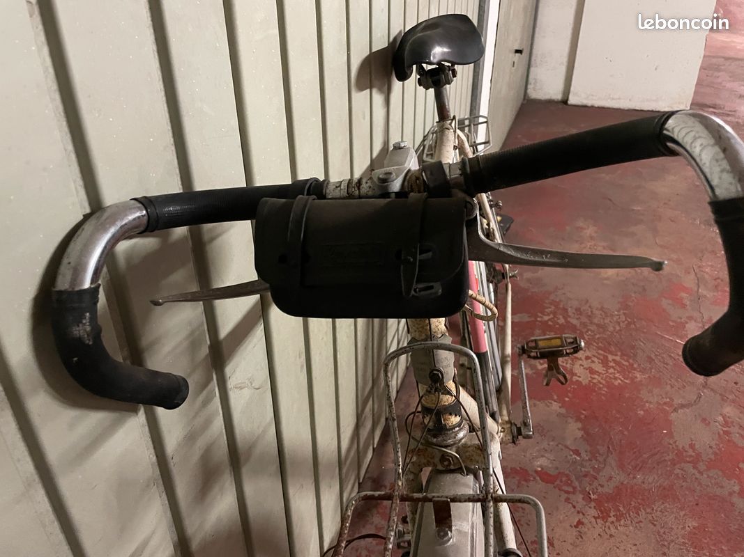 Velo Peugeot "Randonneur" PL 50 années 60 dit "La Randonneuse" (image 5)