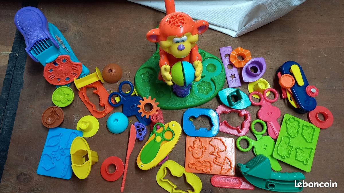 Accessoires pour pate a modeler (image 1)