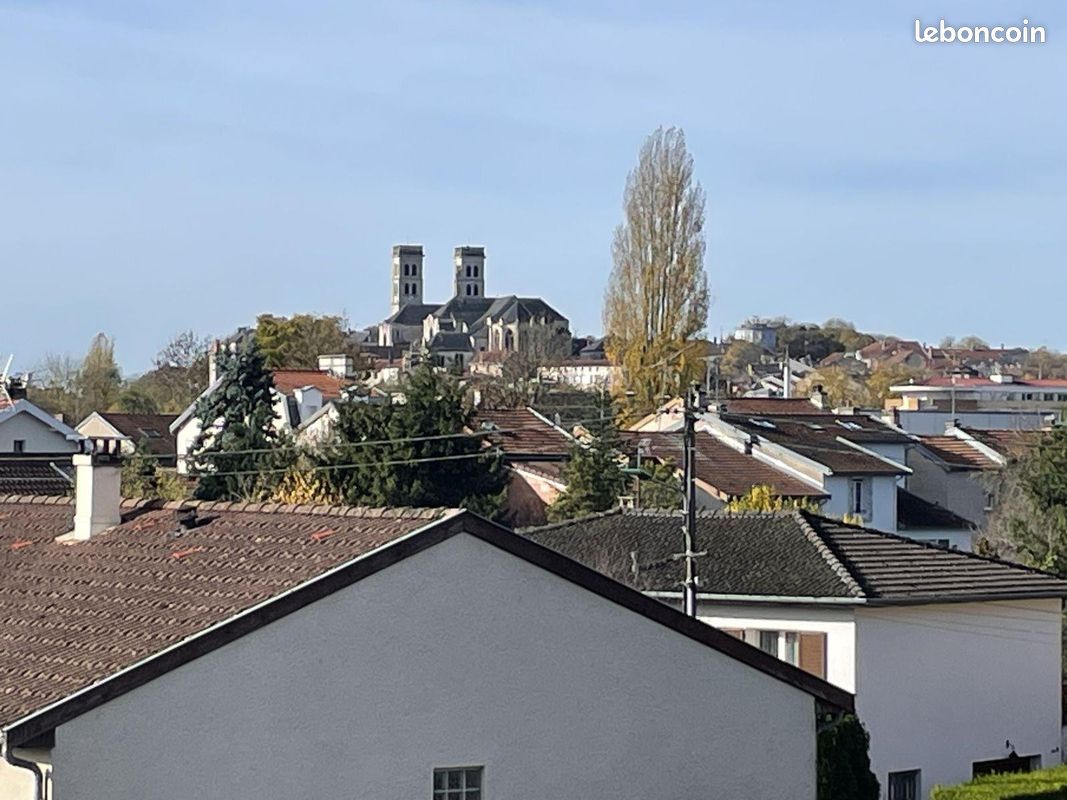 Appartement 4 pièces 84 m² · à Verdun · 84 m² · 800 €/mois