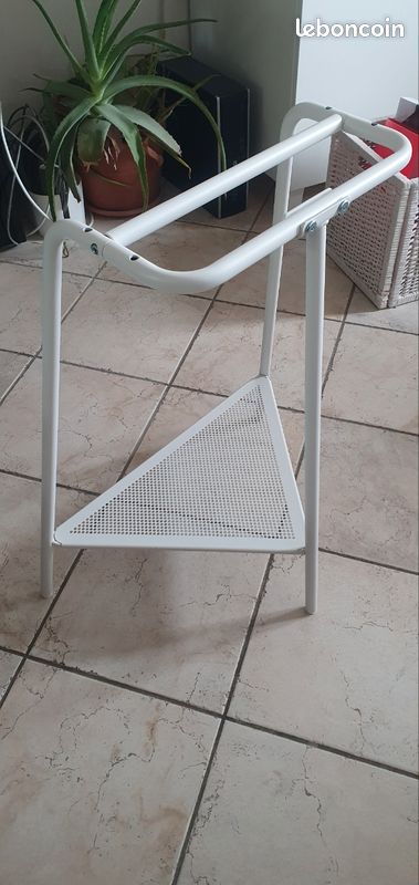 Tréteaux de bureau (image 1)