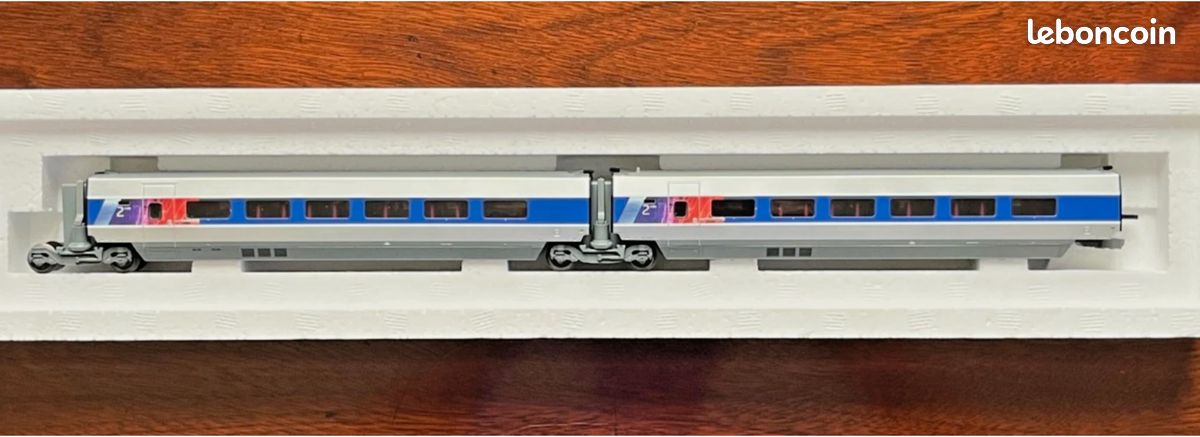 Märklin H0 - 37790 - Train unit - TGV POS - SNCF