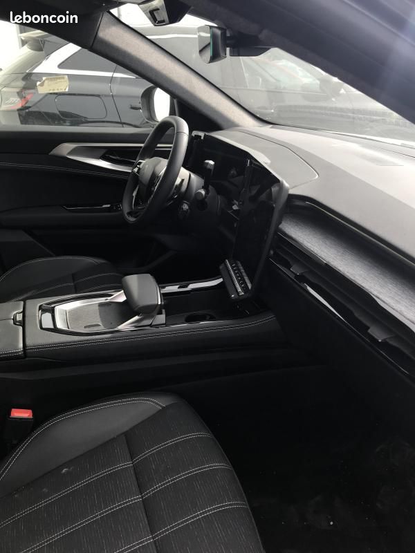 Renault Austral E TECH 200 FULL HYBRID TECHNO (image 21)