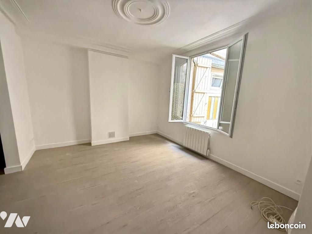 Appartement 1 pièce 33 m² · à Paris · 33 m² · 235 000 €