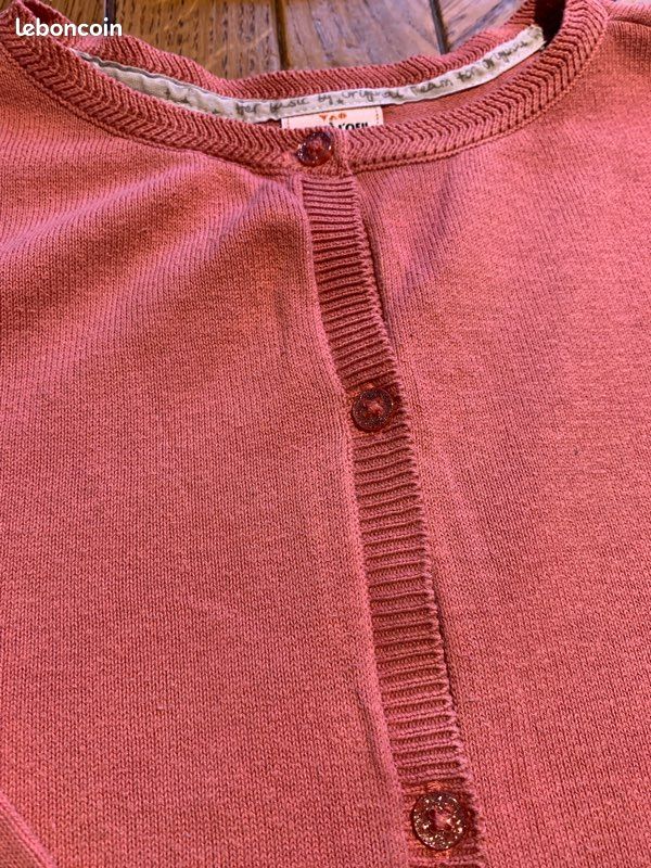 Lot de 4 gilets et 1 pull léger fille taille 8 ans (image 19)