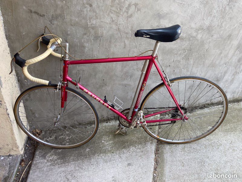 Vélo De Route Peugeot Vintage – Cadre Reynolds 531 – 12 Vitesses – Marron – France