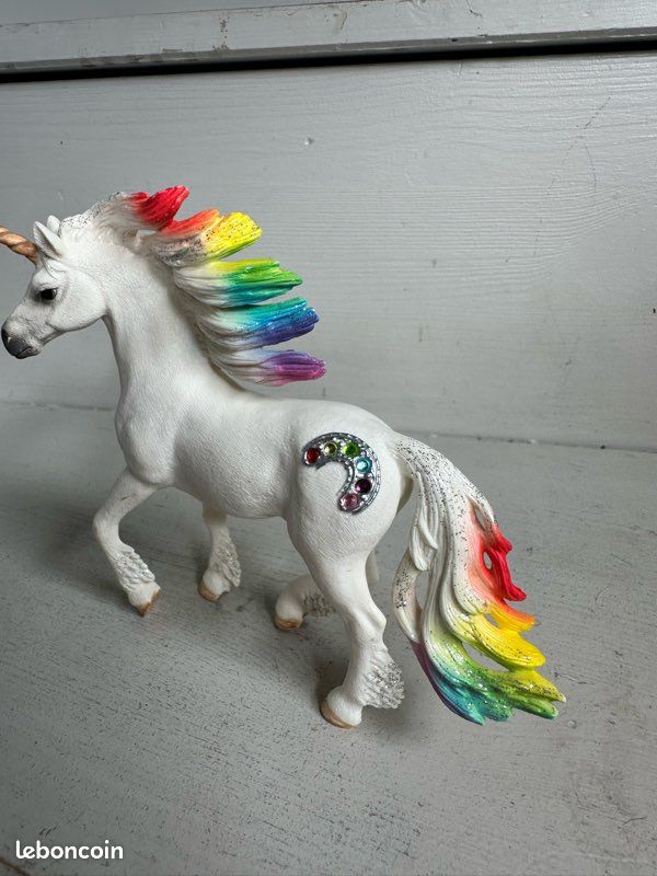 Licorne arc en ciel cheval (image 2)