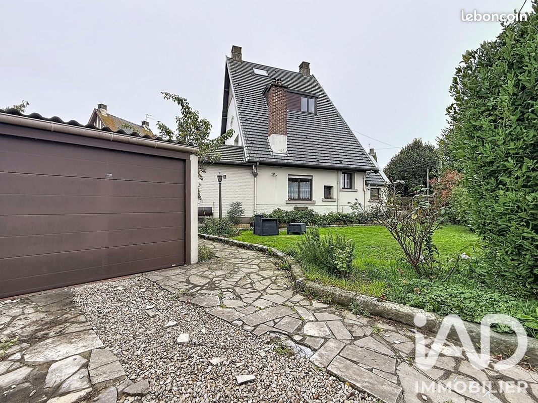 Maison 5 pièces 98 m² · à Wattrelos · 98 m² · 259 900 €
