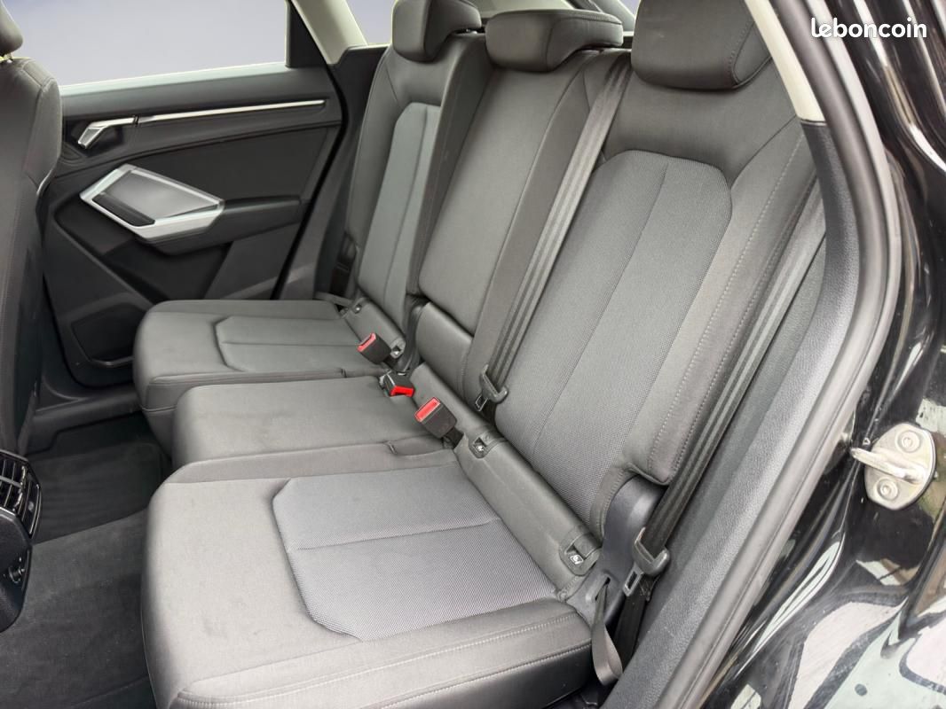 Audi Q3 II 35 TDI 150 BUSINESS LINE S tronic 7 (image 13)