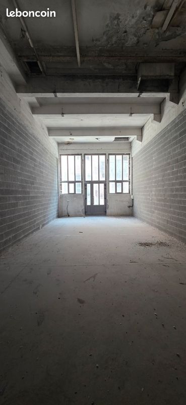 Local commercial 2 pièces 124 m² · à Roubaix · 124 m² · 600 €/mois