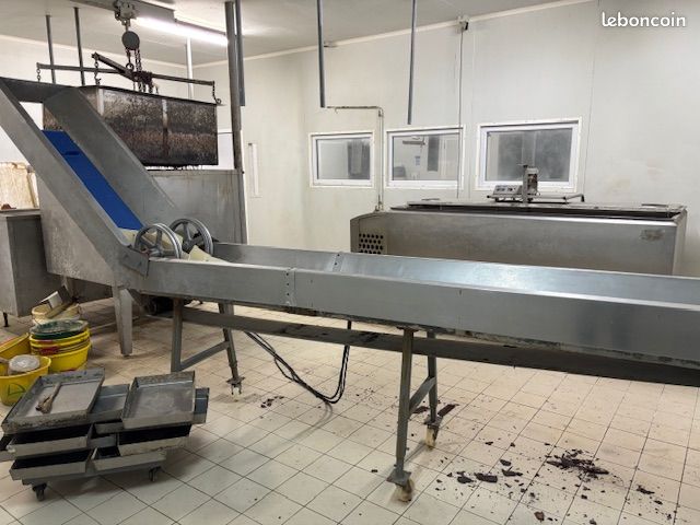 Convoyeur a bande inox (image 1)
