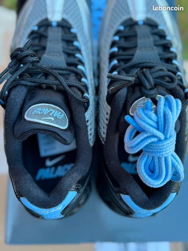 Nike Air Max 95 Big Bubble x Palace Metallic Silver (image 5)