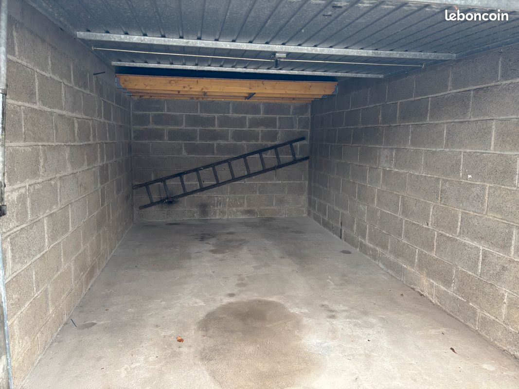 Location garage Pontorson (image 2)