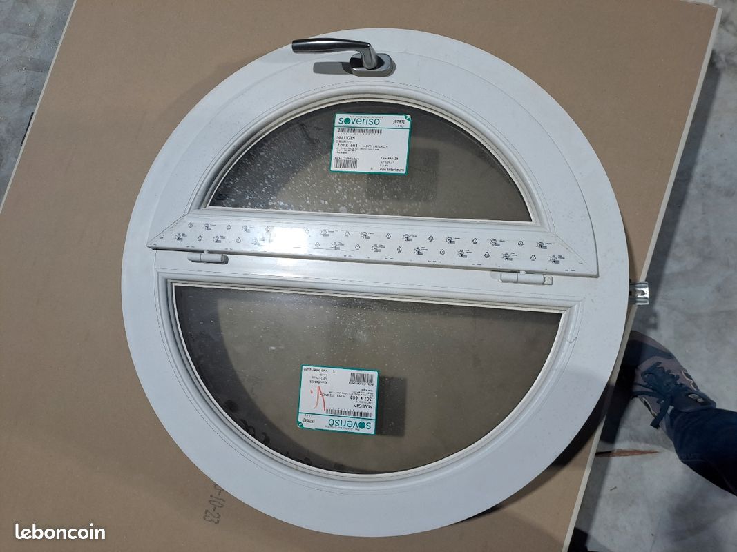 Oeil de bœuf pvc (image 4)
