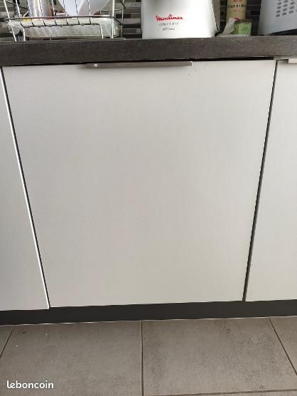 Lave-vaisselle encastrable Panier HS (image 2)