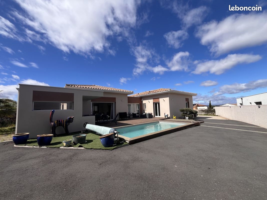 Maison 4 pièces 135 m² · à Montblanc · 135 m² · 525 000 €