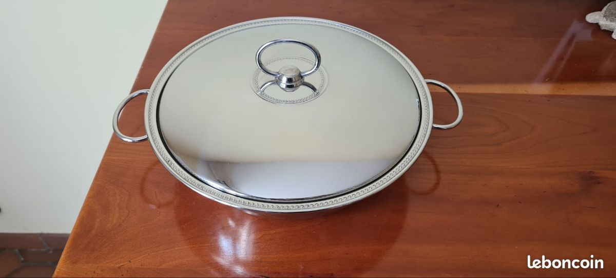 Légumières ou soupiere avec 1 joli plat assorti en inox (image 1)