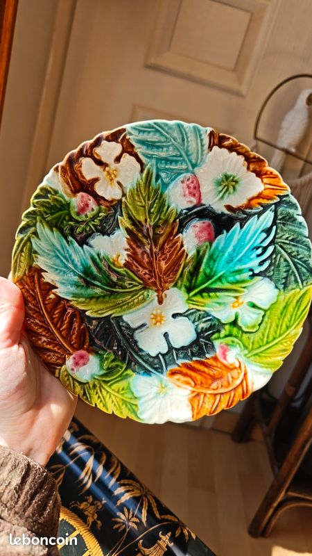 Assiette Ancienne Manifattura Di Pavia – Majolique Colorée – Fin Du XVIIIe – Certificat