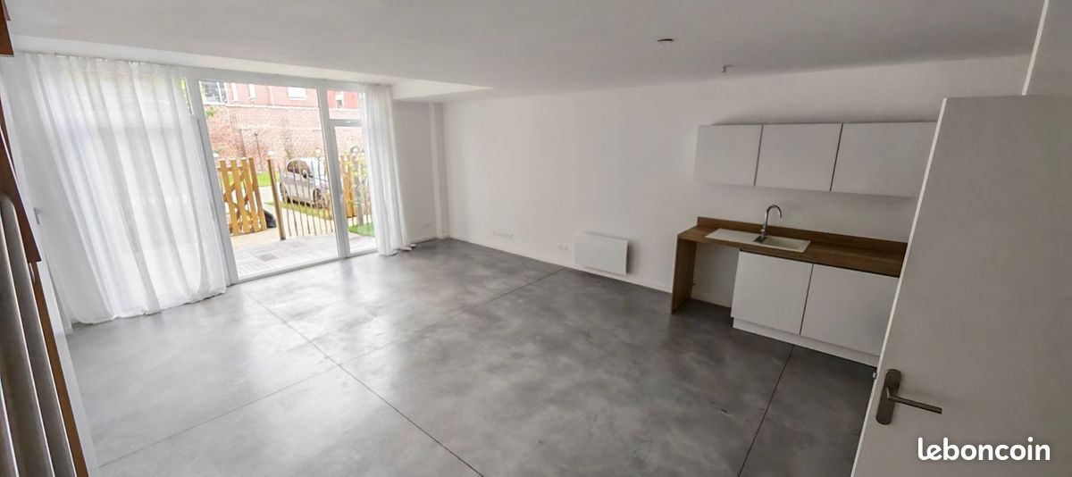Appartement 4 pièces 91 m² · à Roubaix · 91 m² · 990 €/mois
