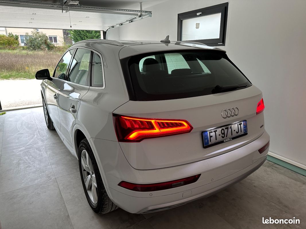 AUDI Q5 Q5 40 TDI 190 S tronic 7 Quattro Design Luxe (image 4)