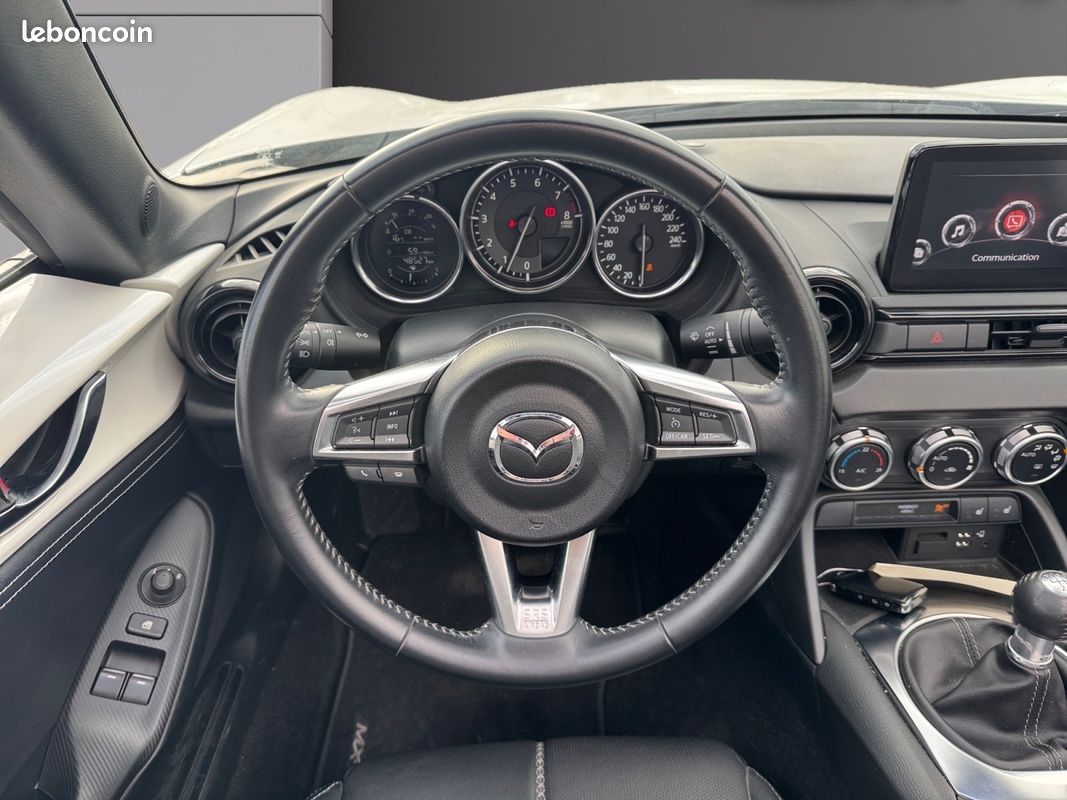 MAZDA MX5 1.5 i - 16V 132 CV DYNAMIQUE ENTRETIEN COMPLET GARANTIE 12 MOIS (image 12)