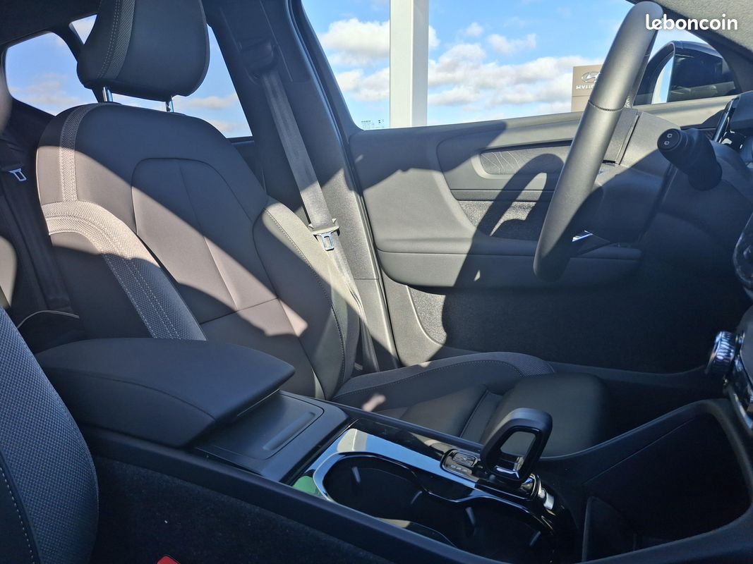 VOLVO EX40 Twin Performance 442 ch 1EDT Ultra (image 24)