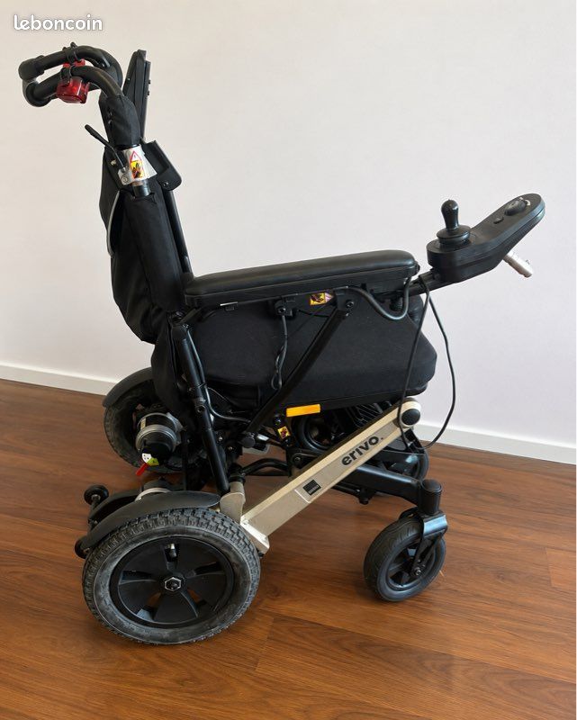 Fauteuil roulant électrique pliable ERIVO R10 – très bon état – 2023 (image 1)