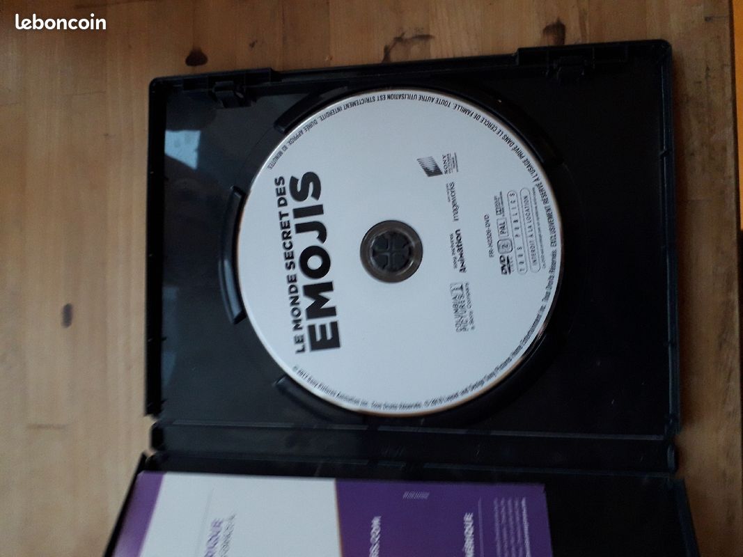 Dvd le monde secret des emojis (image 2)